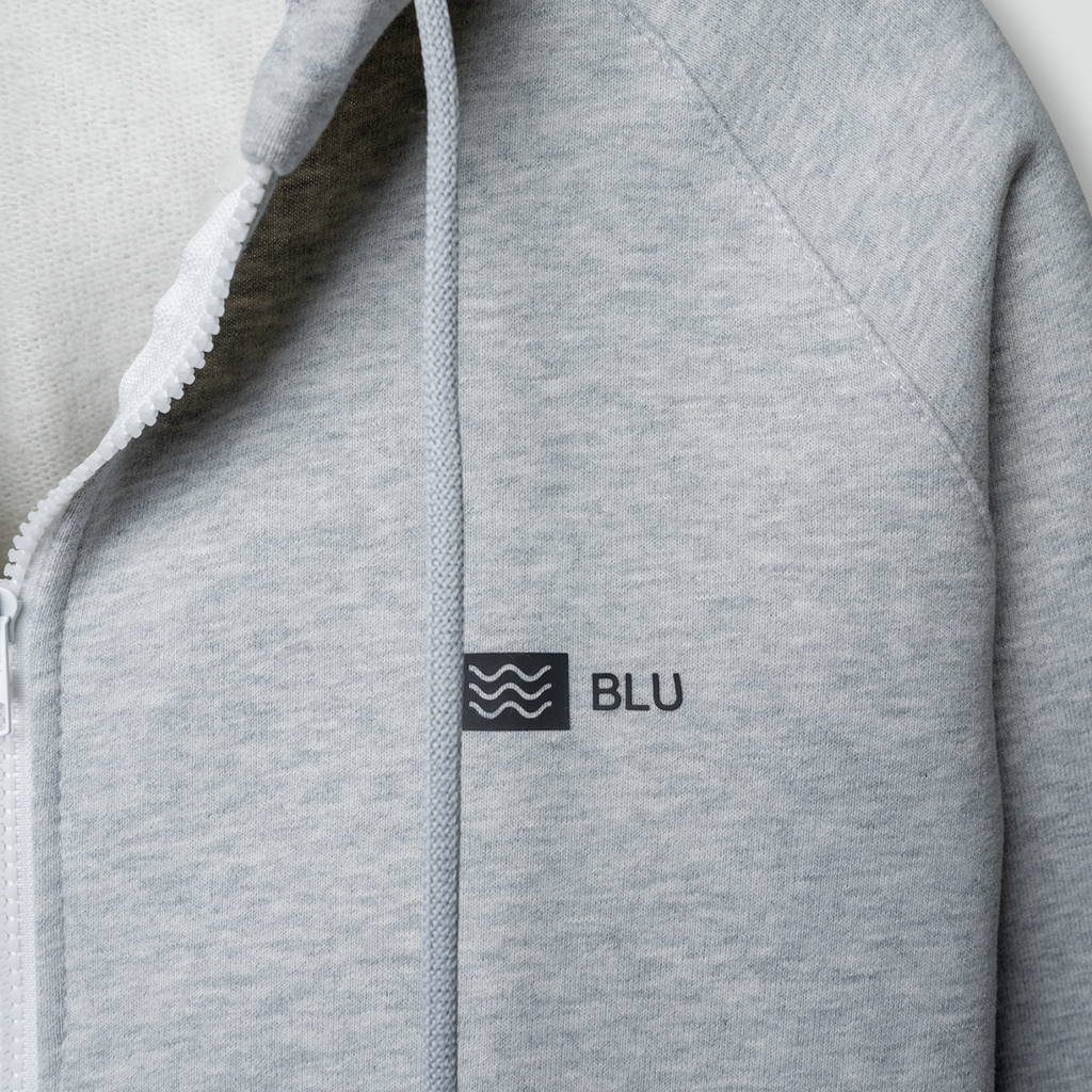 basic hoodie enger detail.webp