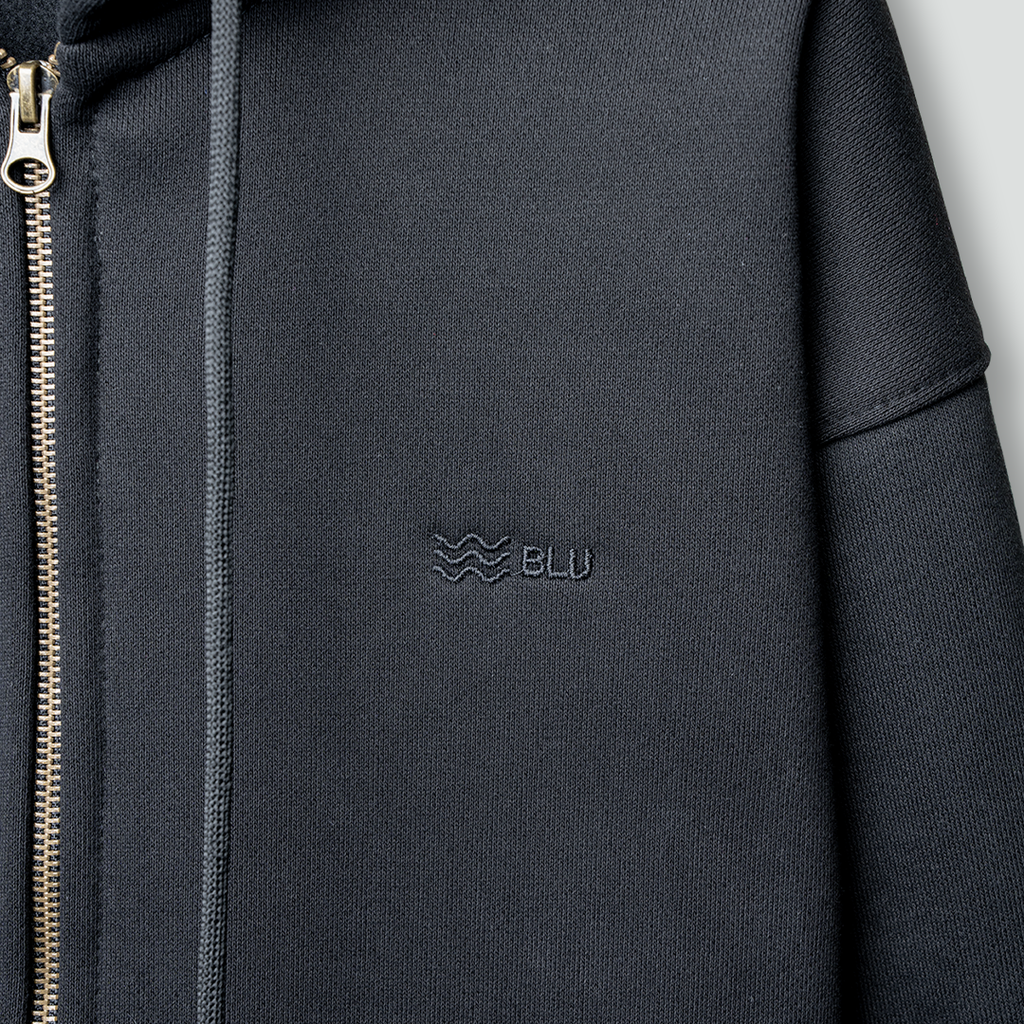 heavy har hoodie enger detail.webp